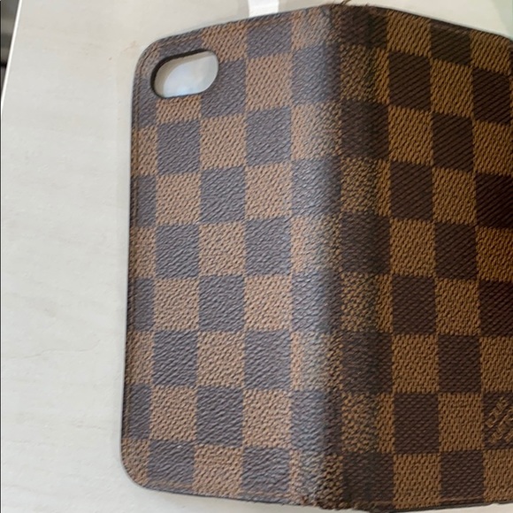 Authentic Louis Vuitton IPhone 7 case - Picture 6 of 7